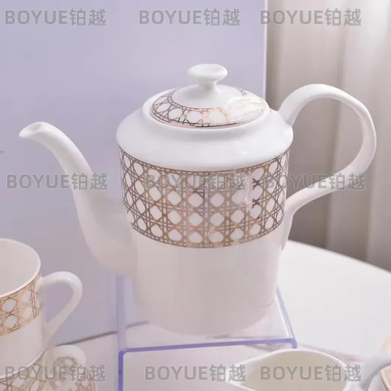 Lüks Kemik Çini Kahve Fincan S - Luxury Gift Set incelemesi ve fiyatı